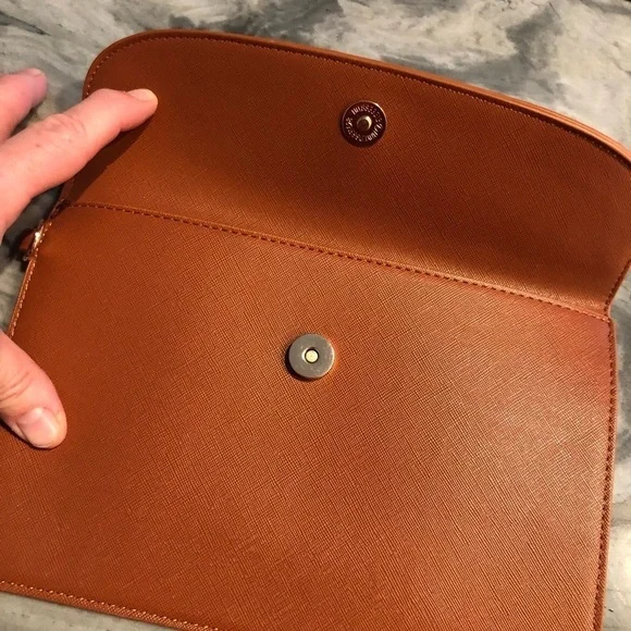 Lovevook Clutch Brown Rust New No Tags - Picture 2 of 7